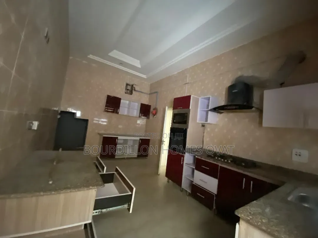 4bdrm Duplex in Orchid Lekki Lagos for rent in Lekki Expressway