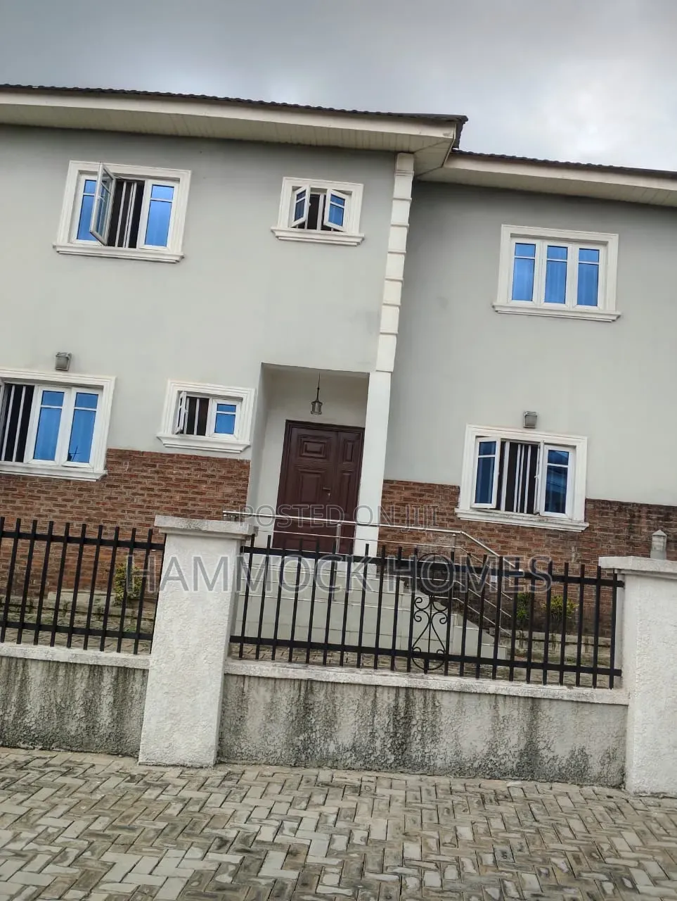 3bdrm Duplex in Onireke Gra, Jericho for rent in Jericho