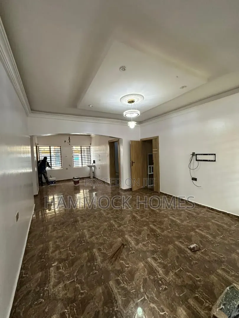 3bdrm Duplex in Carlton Gate Estate, Akobo for rent in Akobo