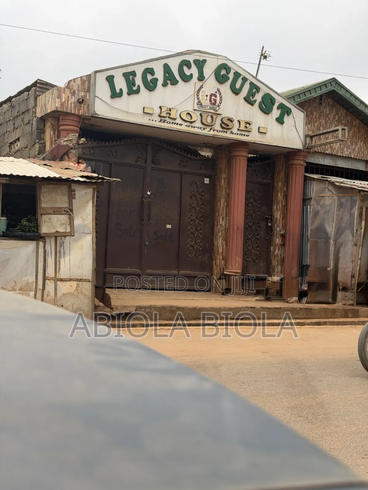 10bdrm Apartment in Ikorodu for sale in Ikorodu