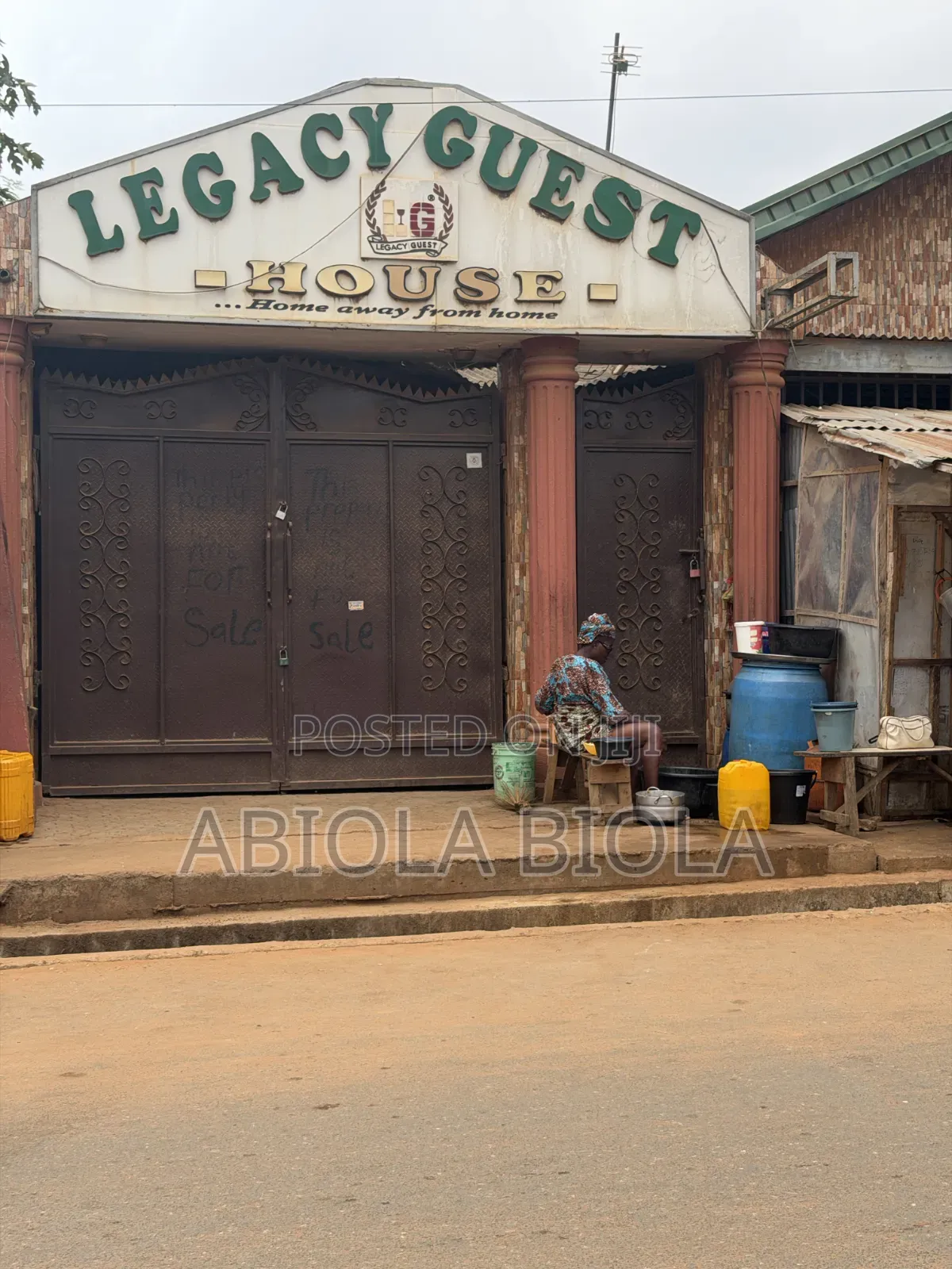 10bdrm Apartment in Ikorodu for sale in Ikorodu