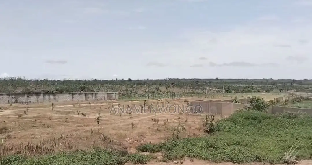 Distress Sale 250sqm Guzape 2 Fcda Approve Lands | Fast Roi in Guzape District