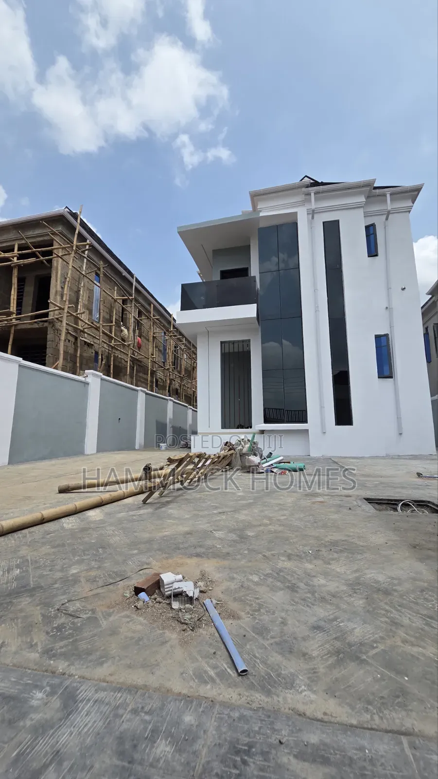 5bdrm Duplex in Okebadan Estate, Akobo for sale in Akobo