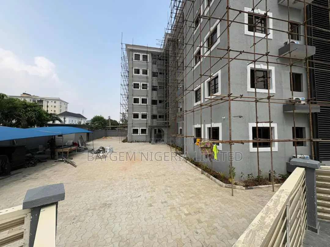 3bdrm Apartment in Off Esther Adeleke, Lekki Phase 1 for rent in Lekki Phase 1