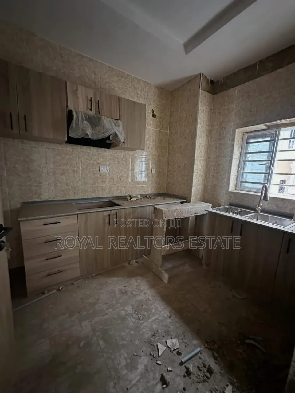 Mini Flat in Durumi for sale in Durumi