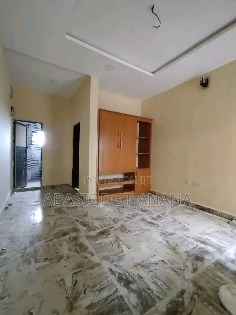 Studio Apartment in Off Stadium Road, Uyo for rent in Uyo