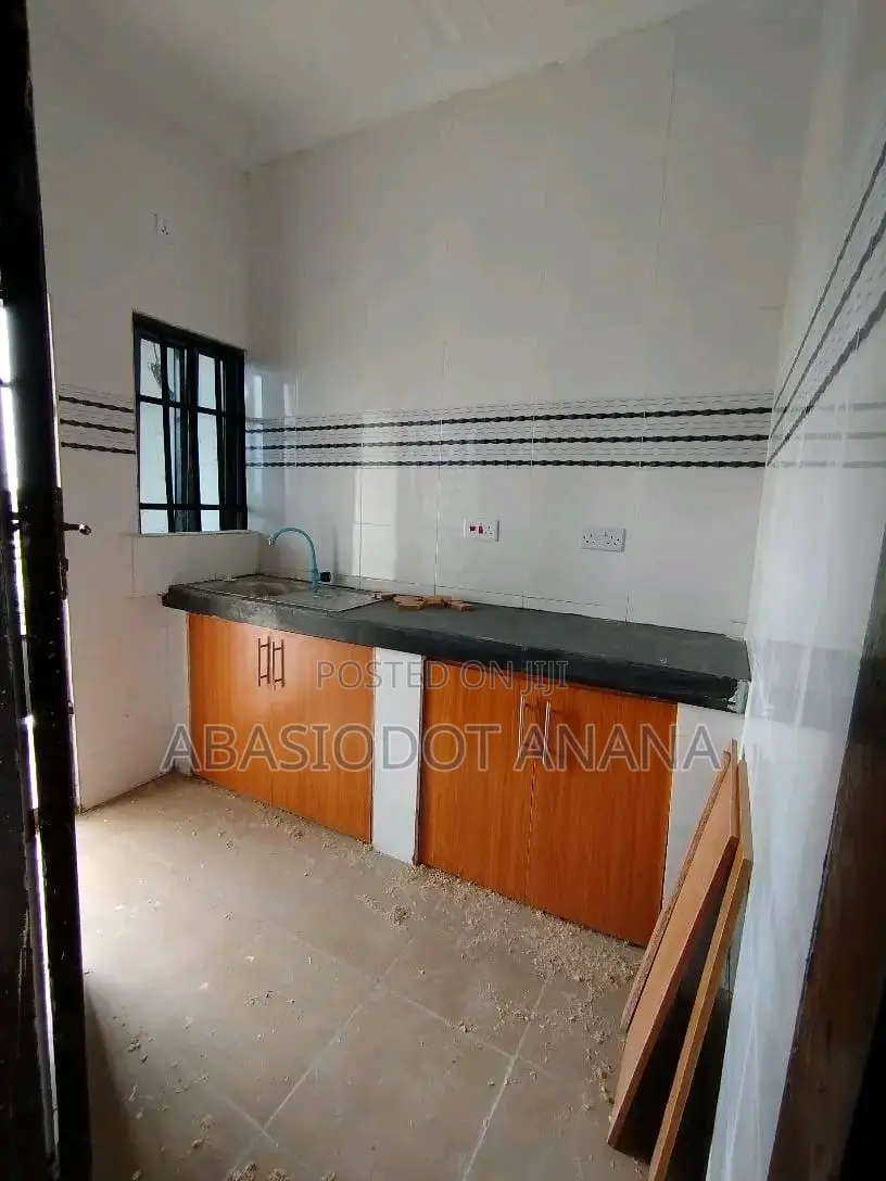 Studio Apartment in Off Stadium Road, Uyo for rent in Uyo
