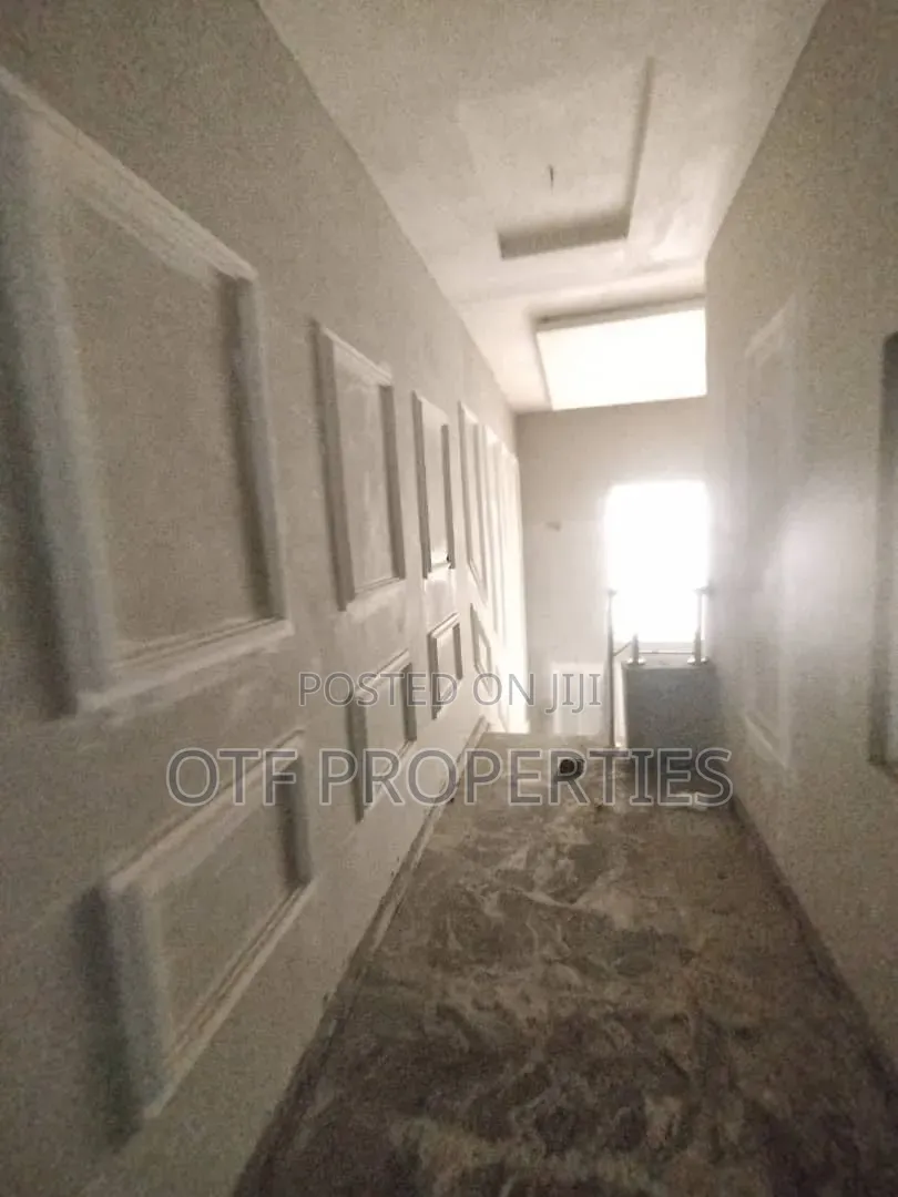 10bdrm Duplex in Katampe (Main) for rent in Katampe (Main)