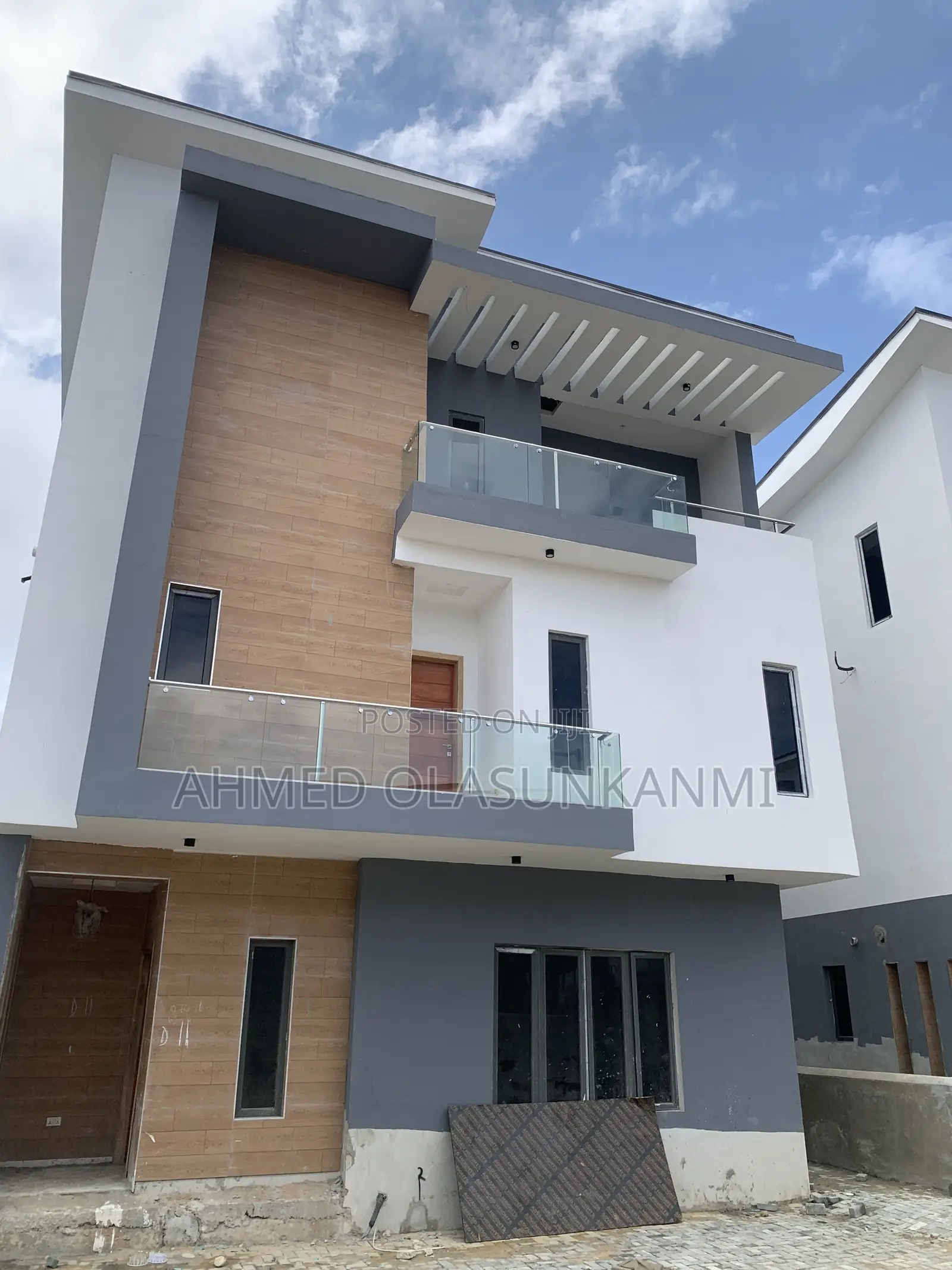 Furnished 3bdrm Townhouse/Terrace in Ambiance 2.0, Lekki Expressway in Lekki Expressway