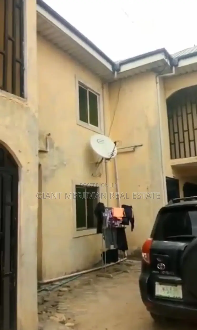 2bdrm Block of Flats in Agip Estate, Obio-Akpor for sale in Obio-Akpor