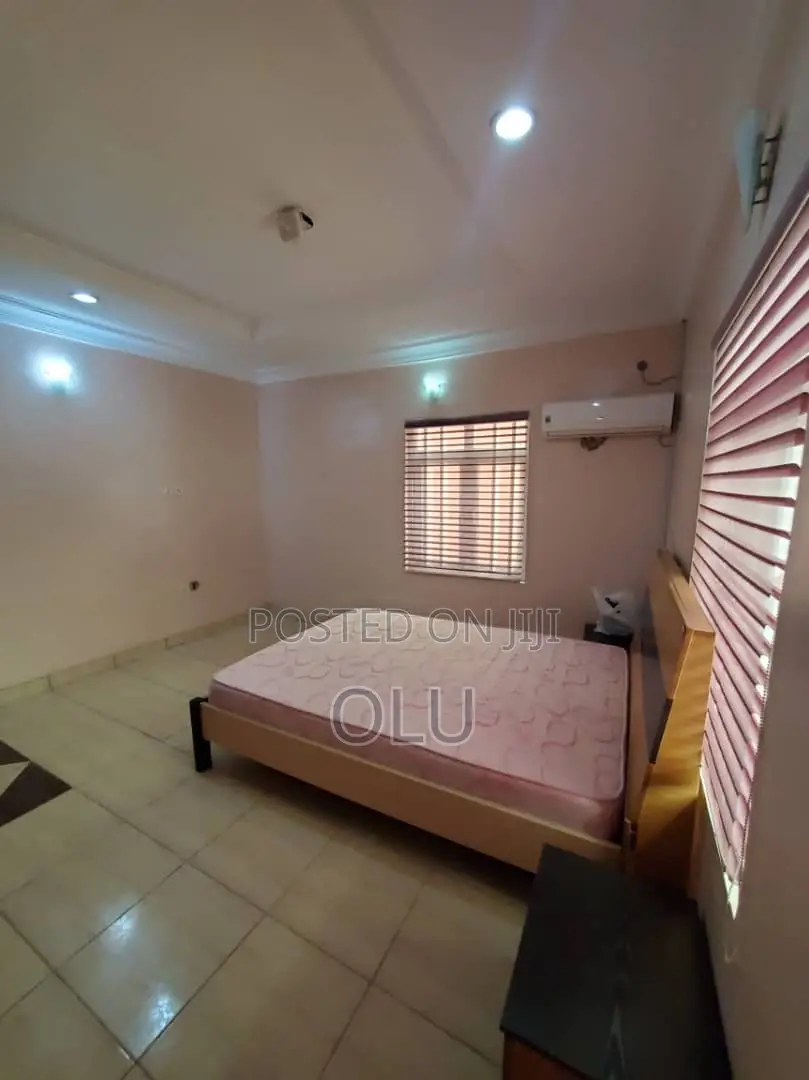 Furnished 5bdrm Duplex in Ikota for sale in Ikota