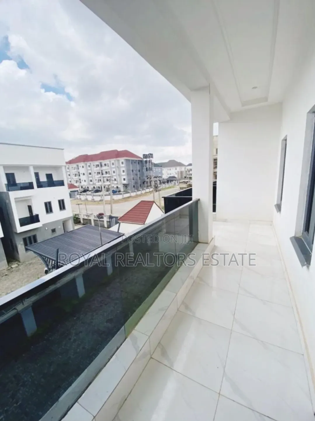 Furnished 4bdrm Townhouse / Terrace in Jahi for rent in Jahi