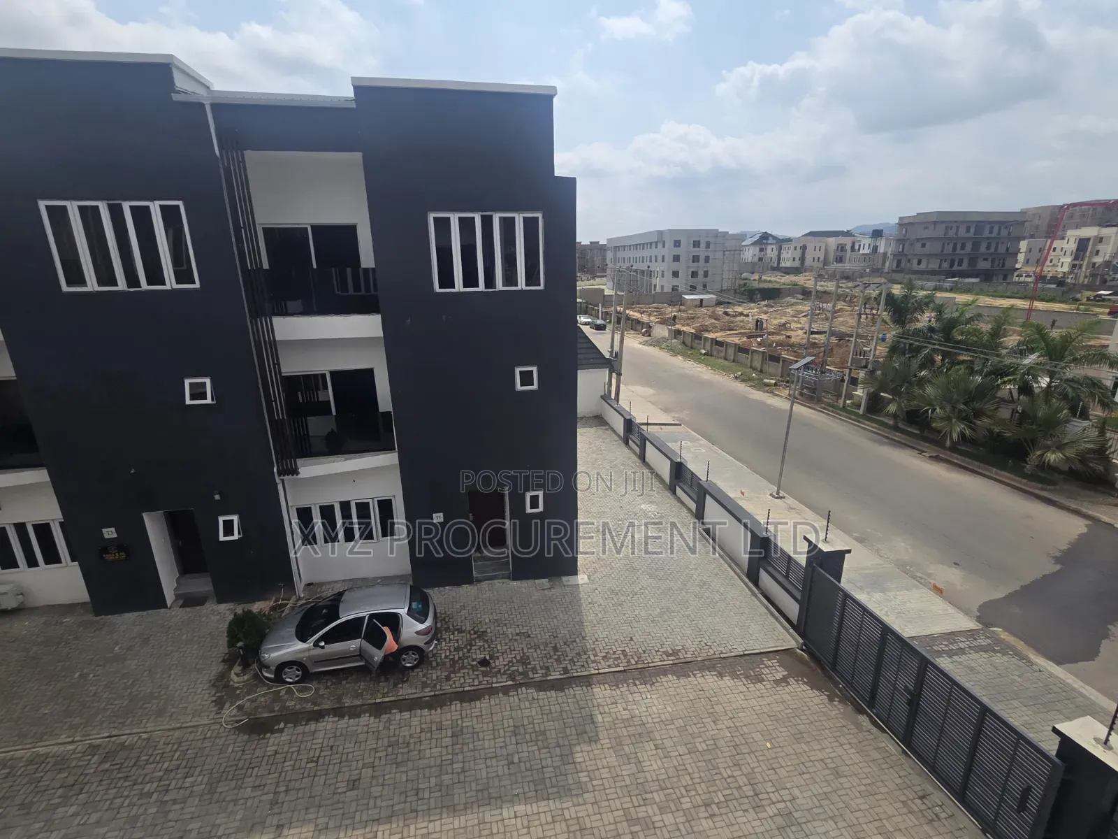 5bdrm Townhouse/Terrace in Jahi for sale in Jahi