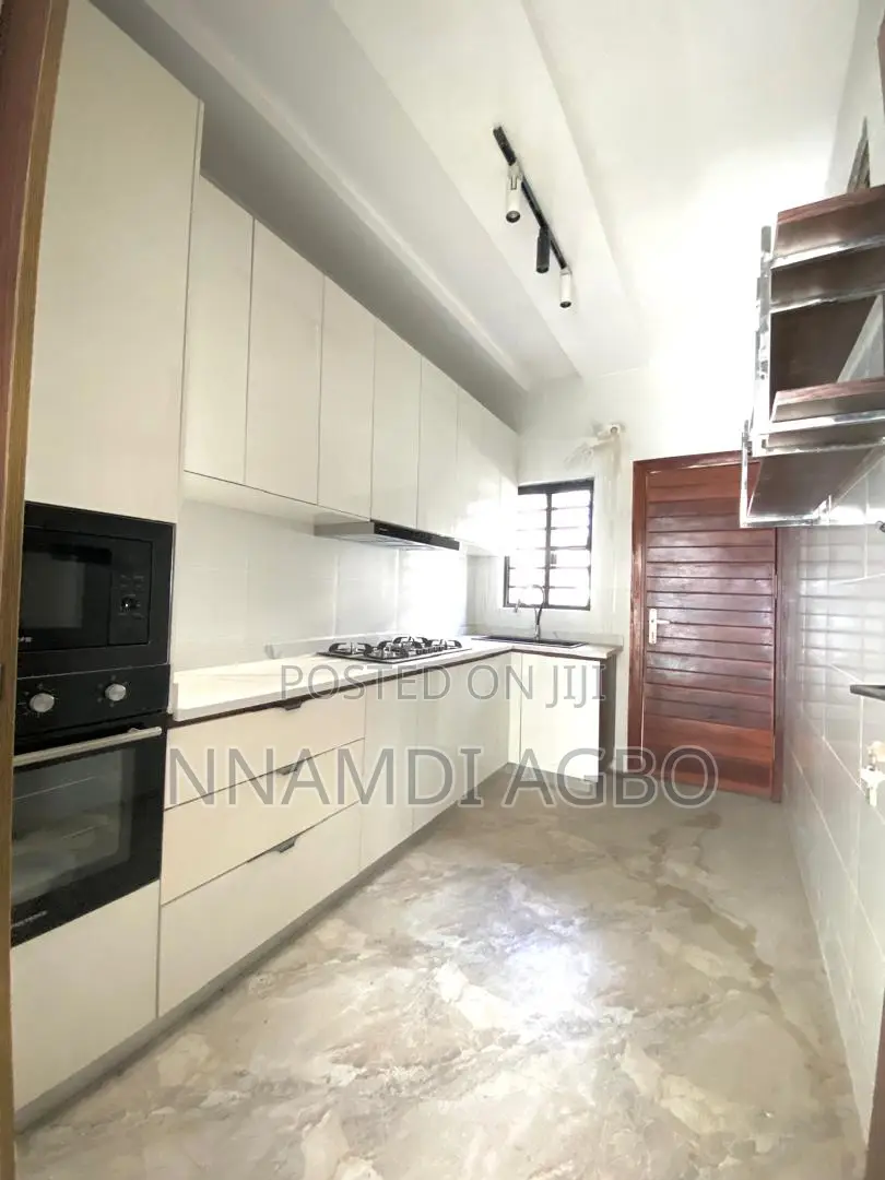 2bdrm Apartment in Lekki Phase 1 for sale in Lekki Phase 1