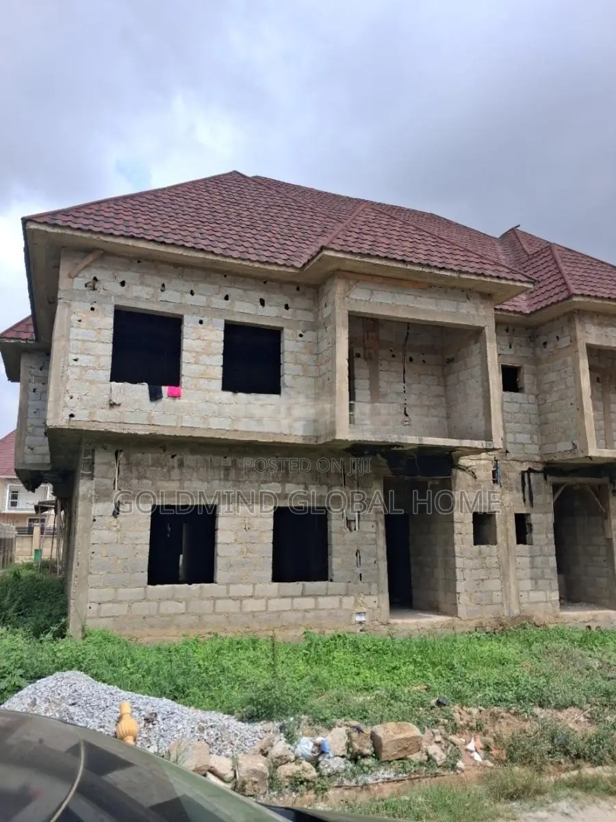 4bdrm Duplex in Lugbe District., FHA for sale in FHA