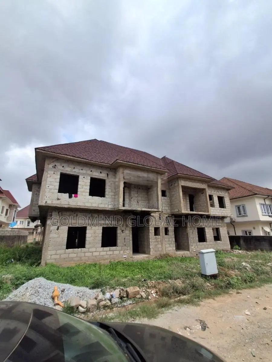 4bdrm Duplex in Lugbe District., FHA for sale in FHA