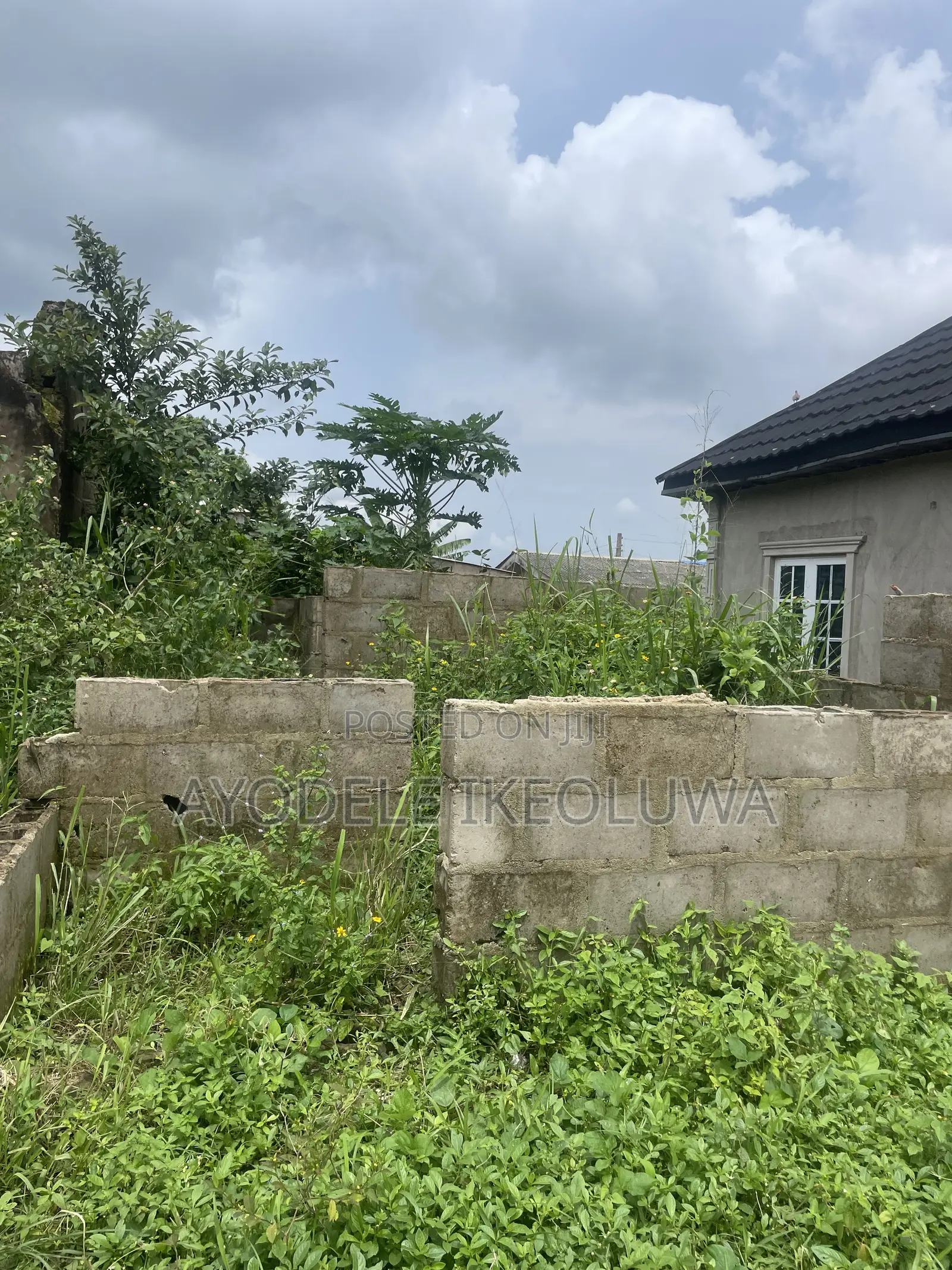 Land for Sale in Ayobo