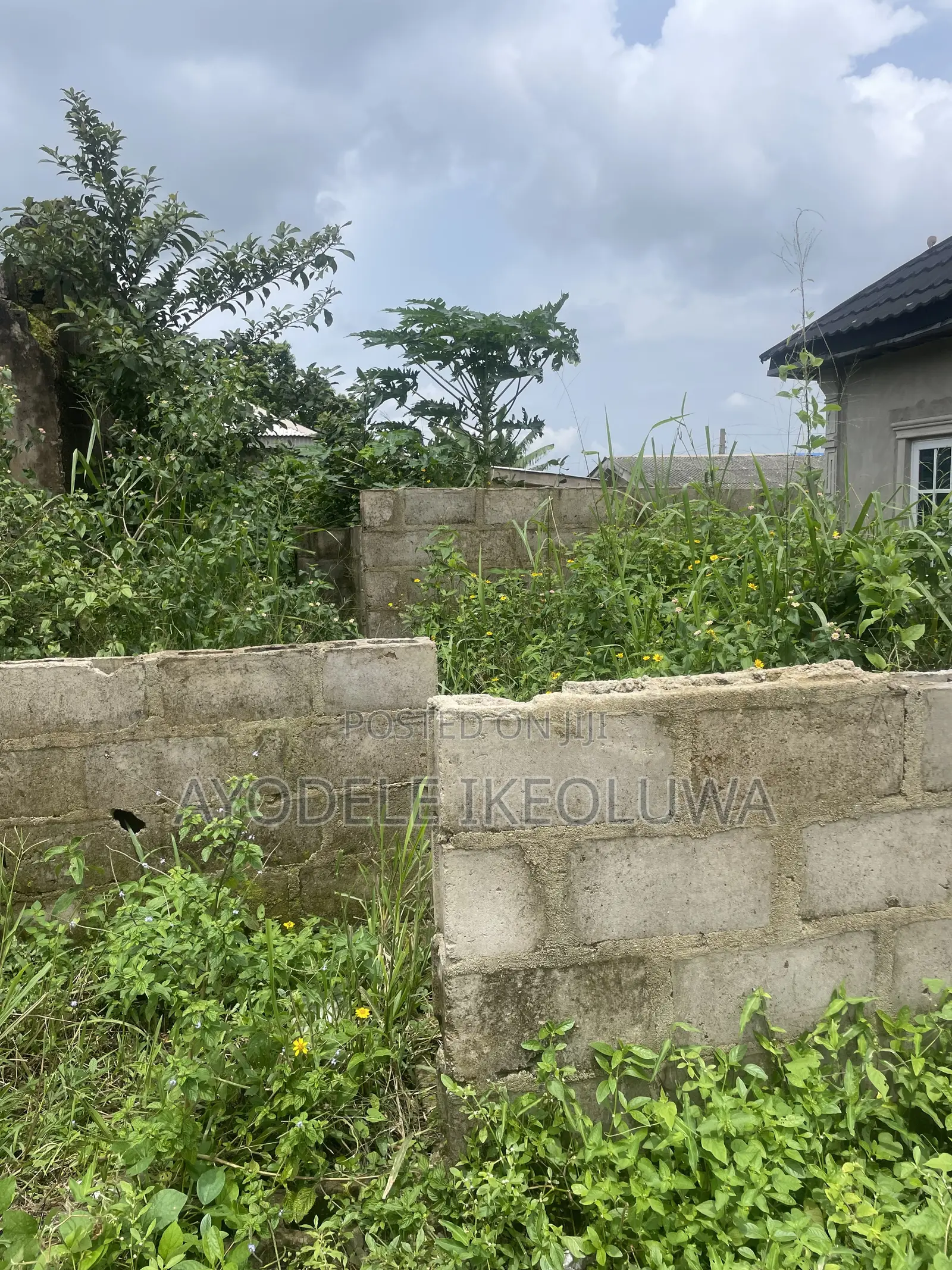 Land for Sale in Ayobo