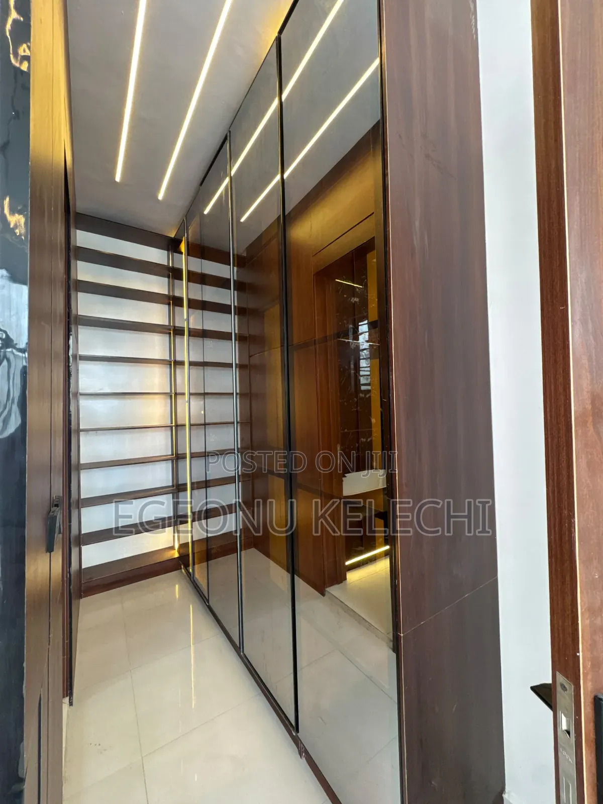 4bdrm Duplex in Ikota for sale in Ikota
