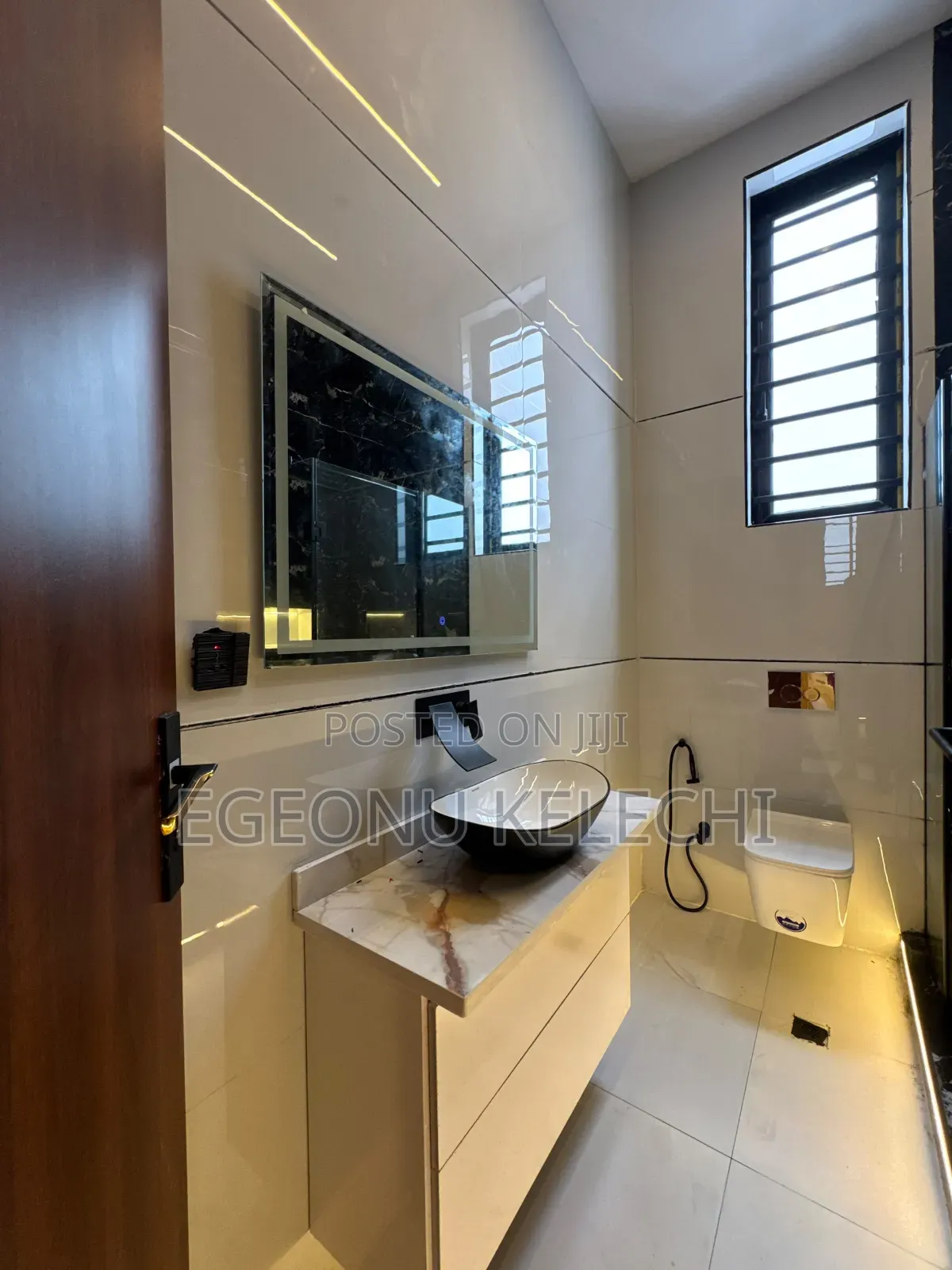 4bdrm Duplex in Ikota for sale in Ikota