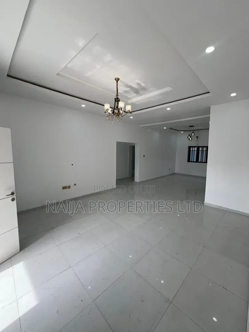 2bdrm Apartment in Ilasan-Ikate for rent in Ilasan