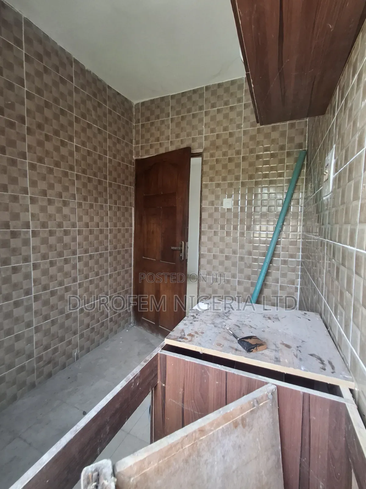 3bdrm House in Abraham Adesanya, Lekki for rent in Lekki