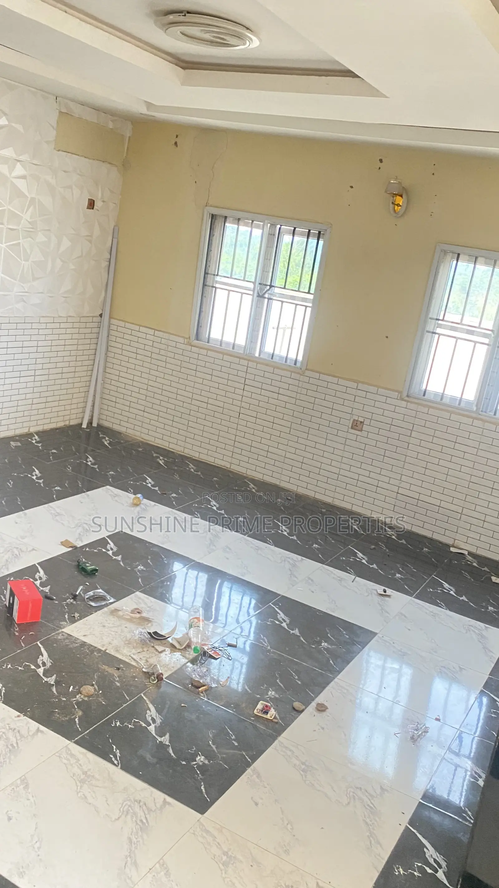 3bdrm Bungalow in Ogo Oluwa Oda Road 🏡, Akure for sale in Akure