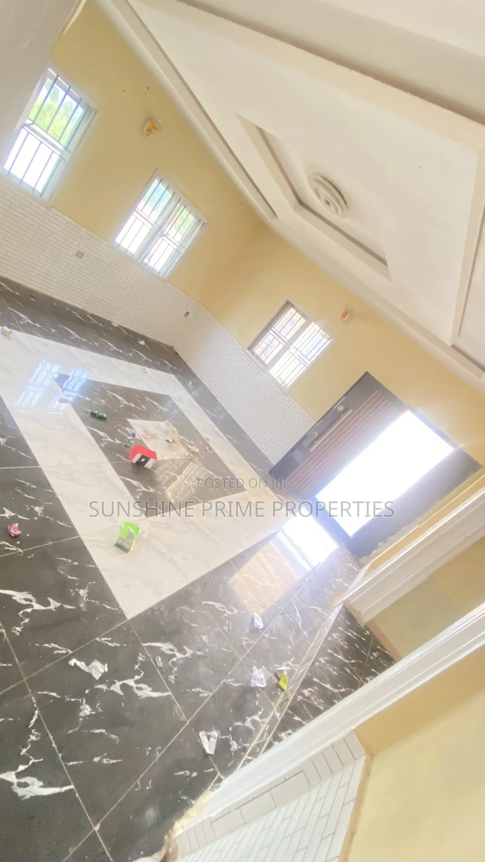 3bdrm Bungalow in Ogo Oluwa Oda Road 🏡, Akure for sale in Akure
