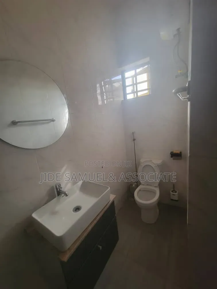 Furnished 3bdrm Bungalow in Ayobo for sale in Ayobo