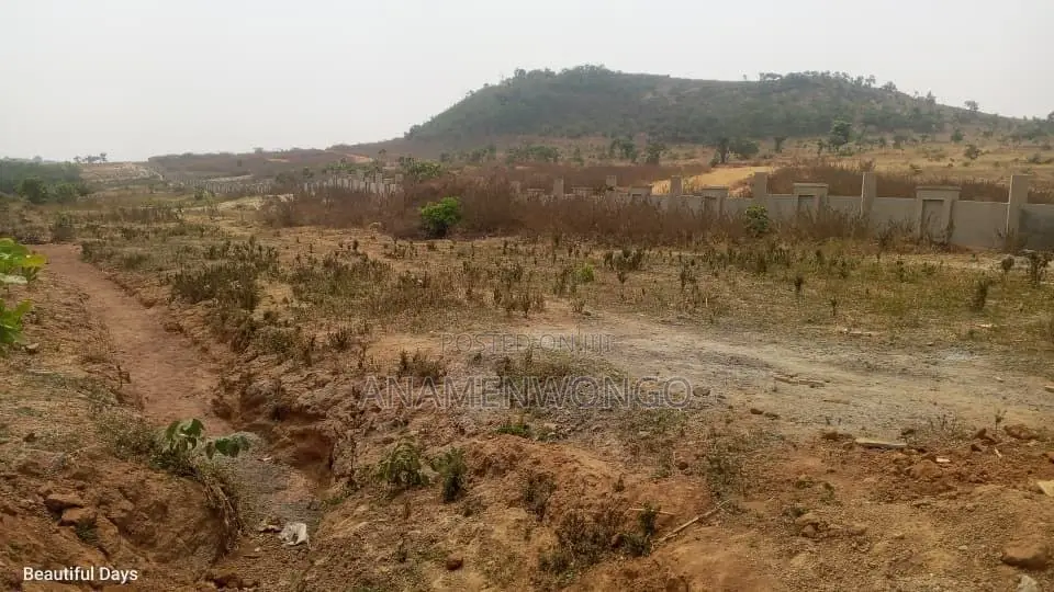 Distress Sale 350sqm Fcda Approved Guzape Lands | DPC Level in Guzape District