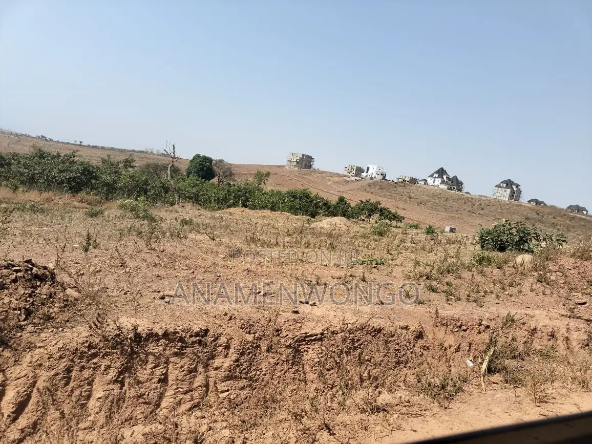 Distress Sale 250sqm Fcda Approved Guzape Lands | DPC Level in Guzape District
