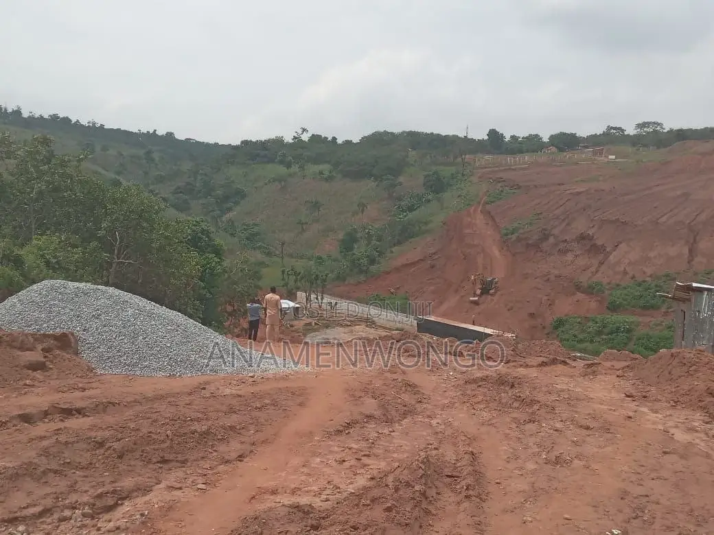 Distress Sale 350sqm Fcda Approved Guzape Lands | DPC Level in Guzape District