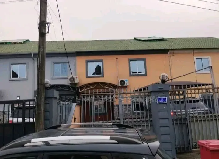 3bdrm Duplex in Nafbase Harmony for sale in Eliozu