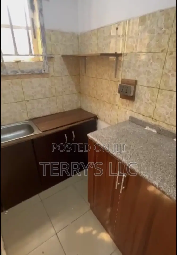 Studio Apartment in Apo Resettlement for rent in Apo Resettlement