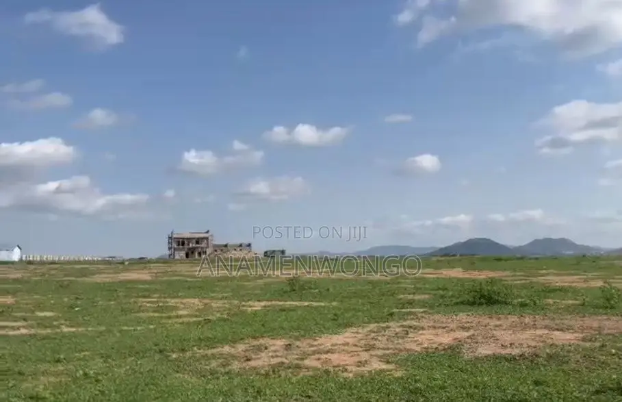 Distress Sale 400sqm Fcda Approved Kuje Lands in Guzape District