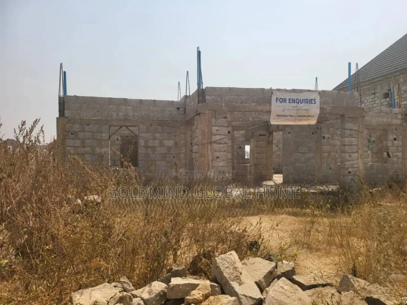 4bdrm Penthouse in Lugbe District. for sale in Sabon Lugbe
