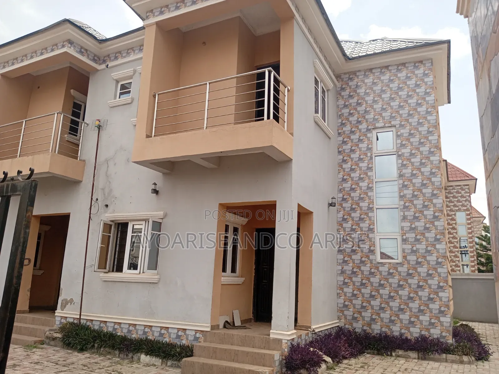 2bdrm Duplex in Crd Estate, FHA for rent in FHA