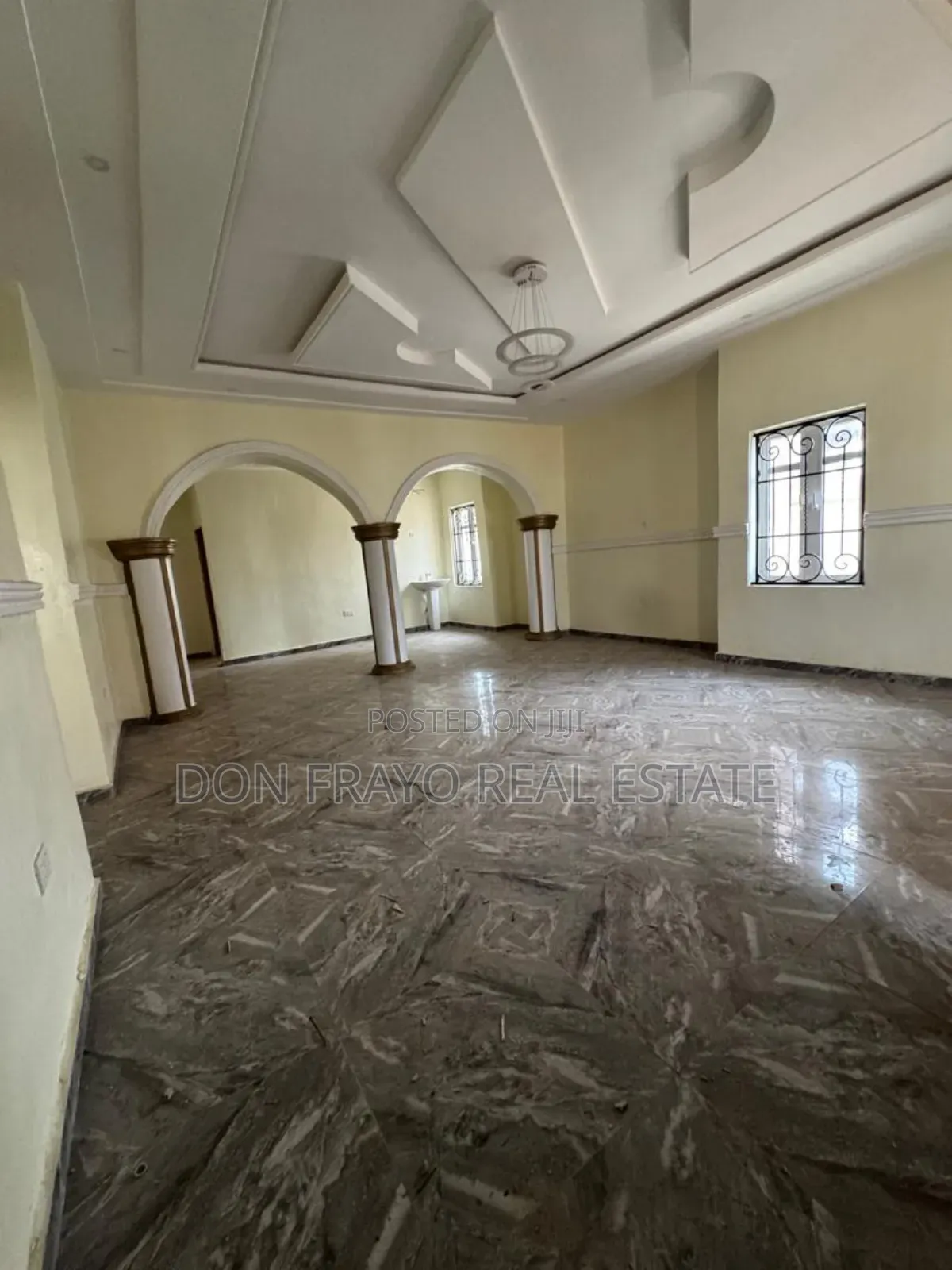3bdrm Bungalow in Tose Moniya Express for rent in Moniya