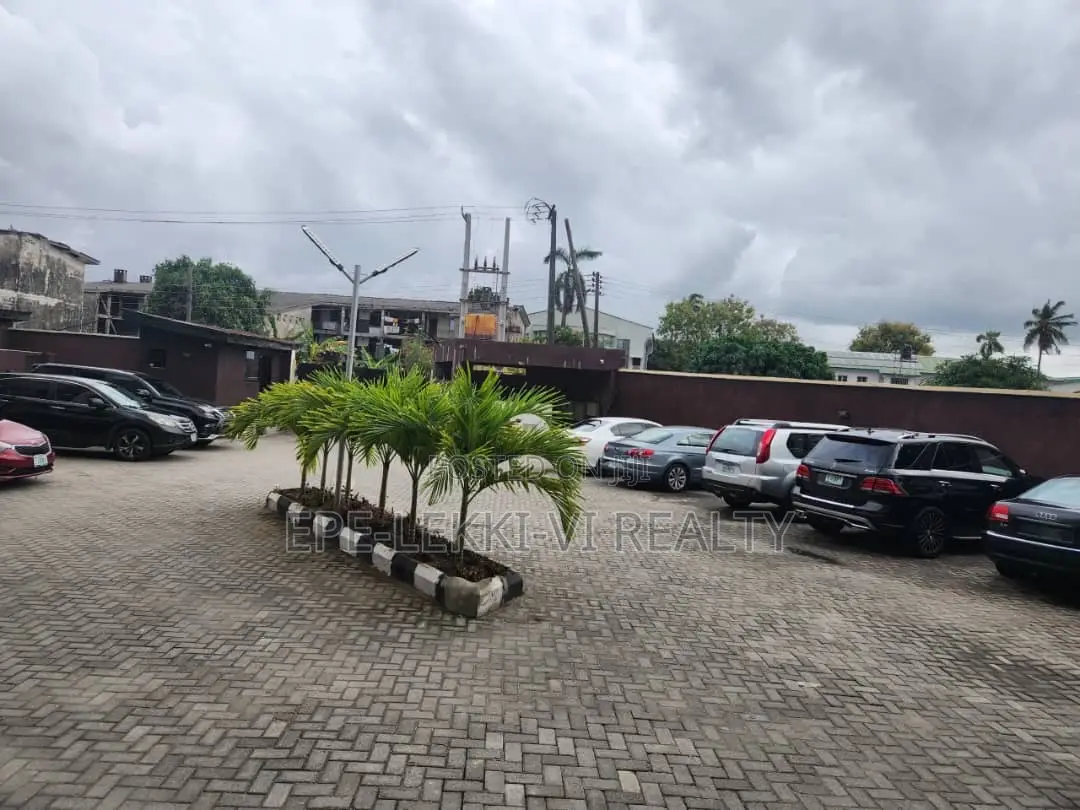 4bdrm Townhouse/Terrace in Ikoyi for sale in Ikoyi