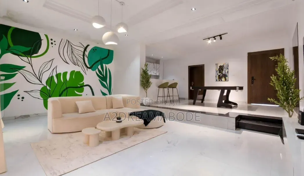 Furnished 3bdrm Apartment in Ikoyi, Gerard Road for rent in Gerard Road