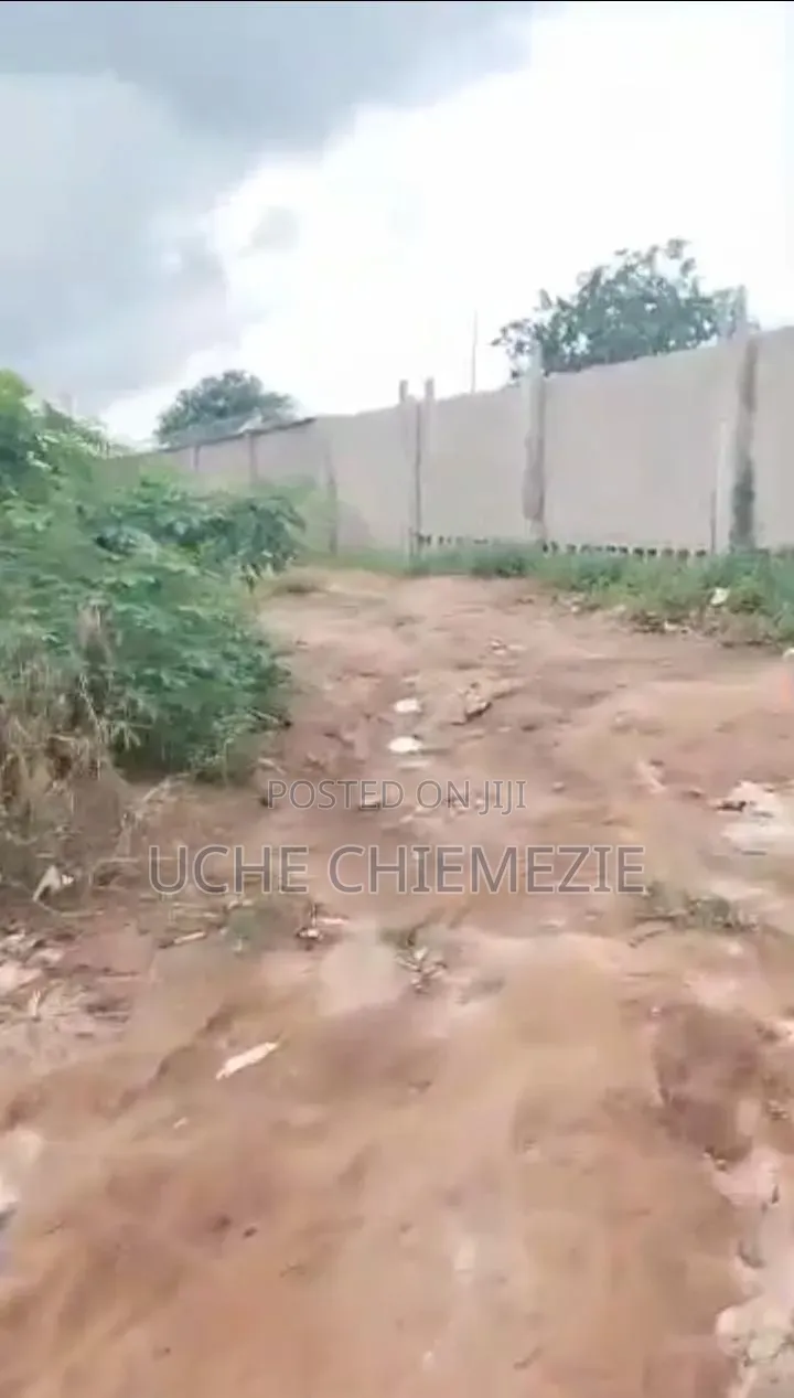 Distress Sale 500sqm of Land, in Enugu