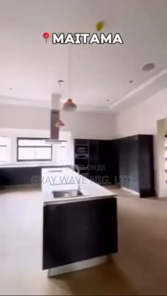 7bdrm Mansion in Maitama for sale in Maitama