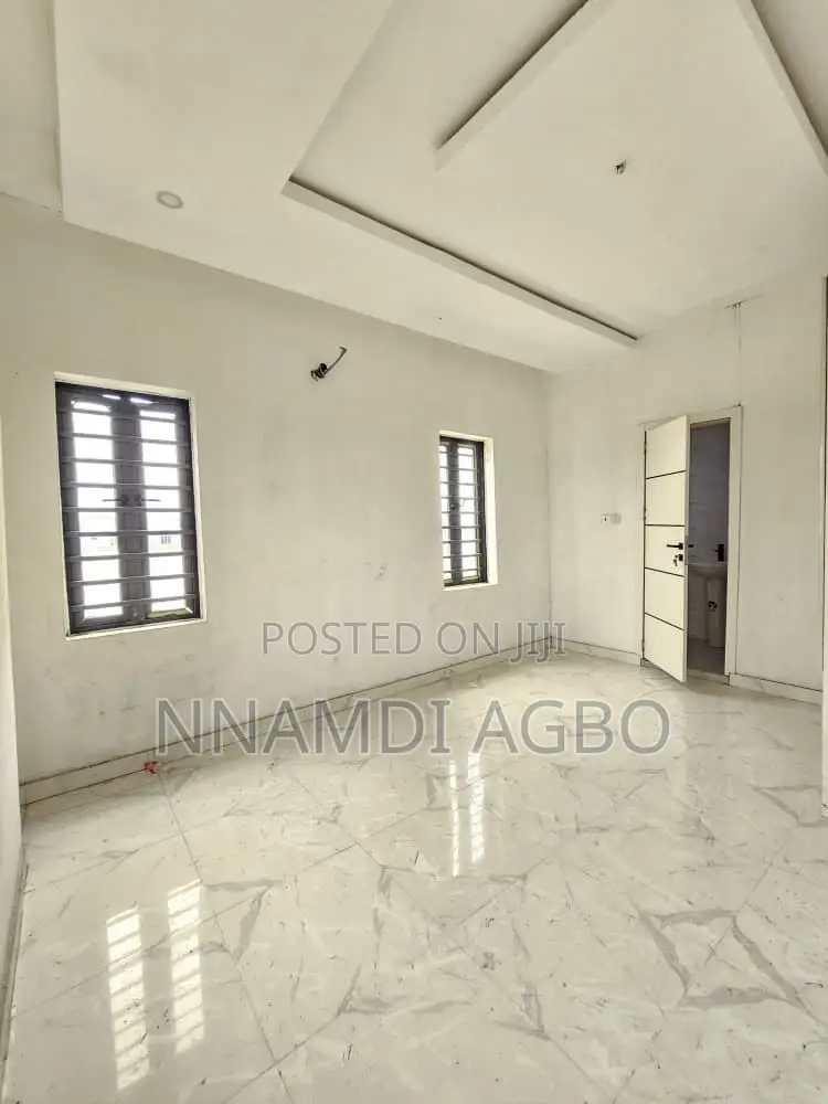 4bdrm Duplex in Abraham Adesanya Estate for sale in Abraham Adesanya Estate