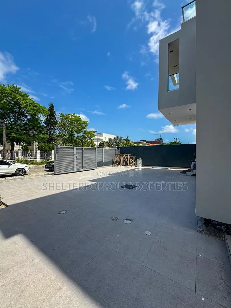 5bdrm Duplex in Ikoyi S.W for sale in Ikoyi S.W