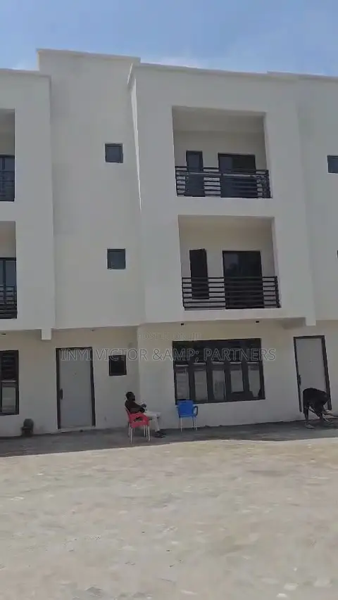 4bdrm Duplex in Katampe (Main) for sale in Katampe (Main)