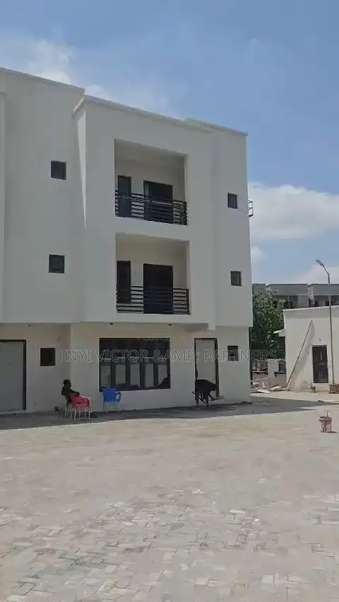 4bdrm Duplex in Katampe (Main) for sale in Katampe (Main)