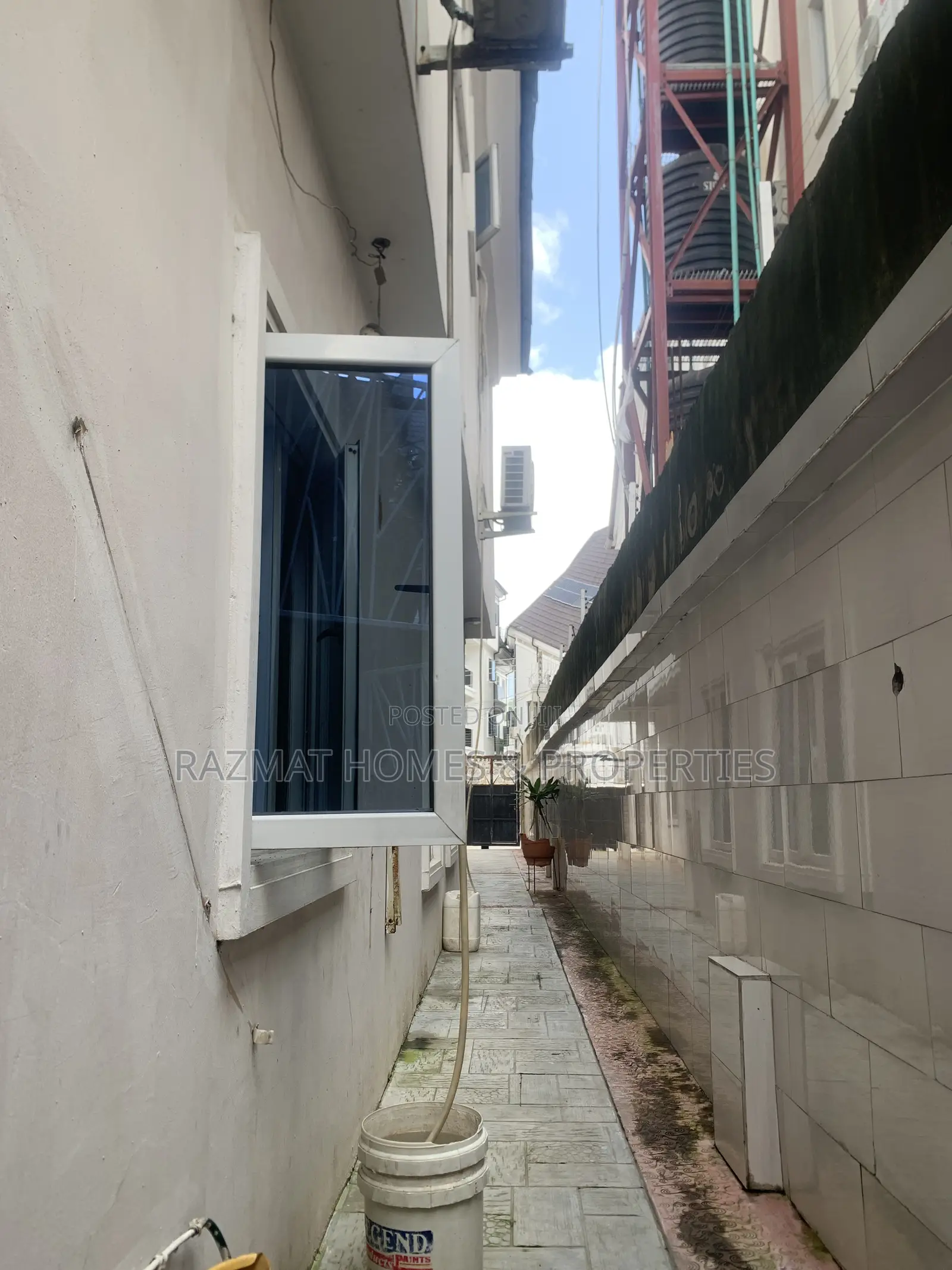 5bdrm Duplex in Aguda / Surulere for sale in Aguda / Surulere