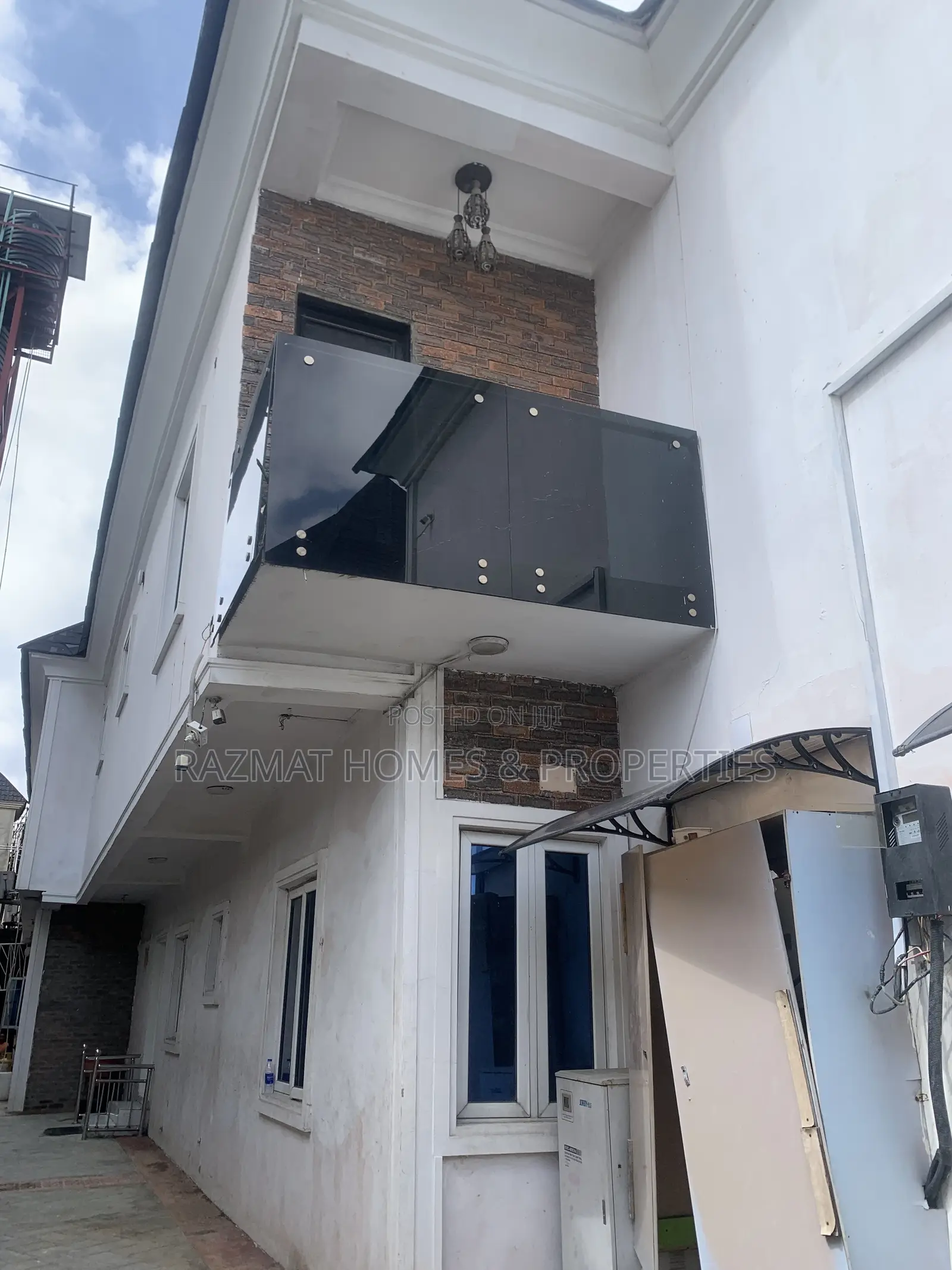5bdrm Duplex in Aguda / Surulere for sale in Aguda / Surulere