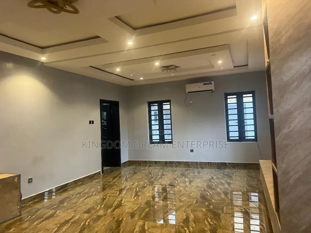 4bdrm Duplex in Toyin Ikeja Lagos for rent in Toyin Street