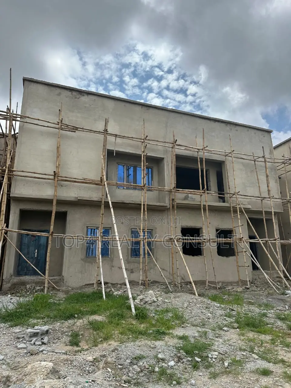 3bdrm Duplex in Crescent Garden, Kuje for sale in Kuje